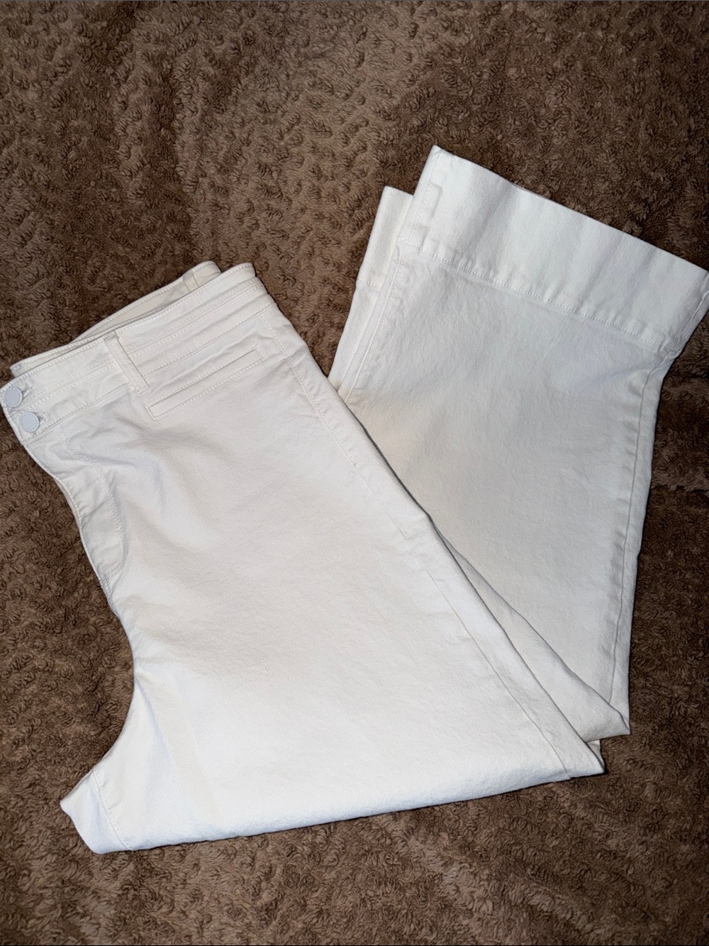Ann Taylor White Denim Jeans - Size 14